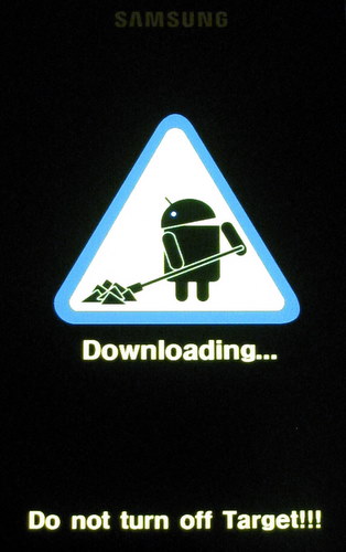 Do not turn off power. Downloading do not turn off target. Download do not turn off target Samsung что делать.